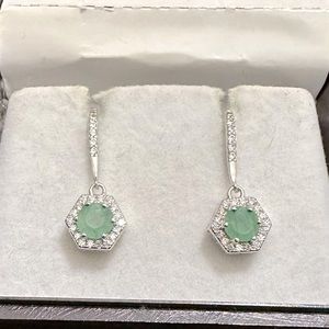 Luxury Emerald earrings